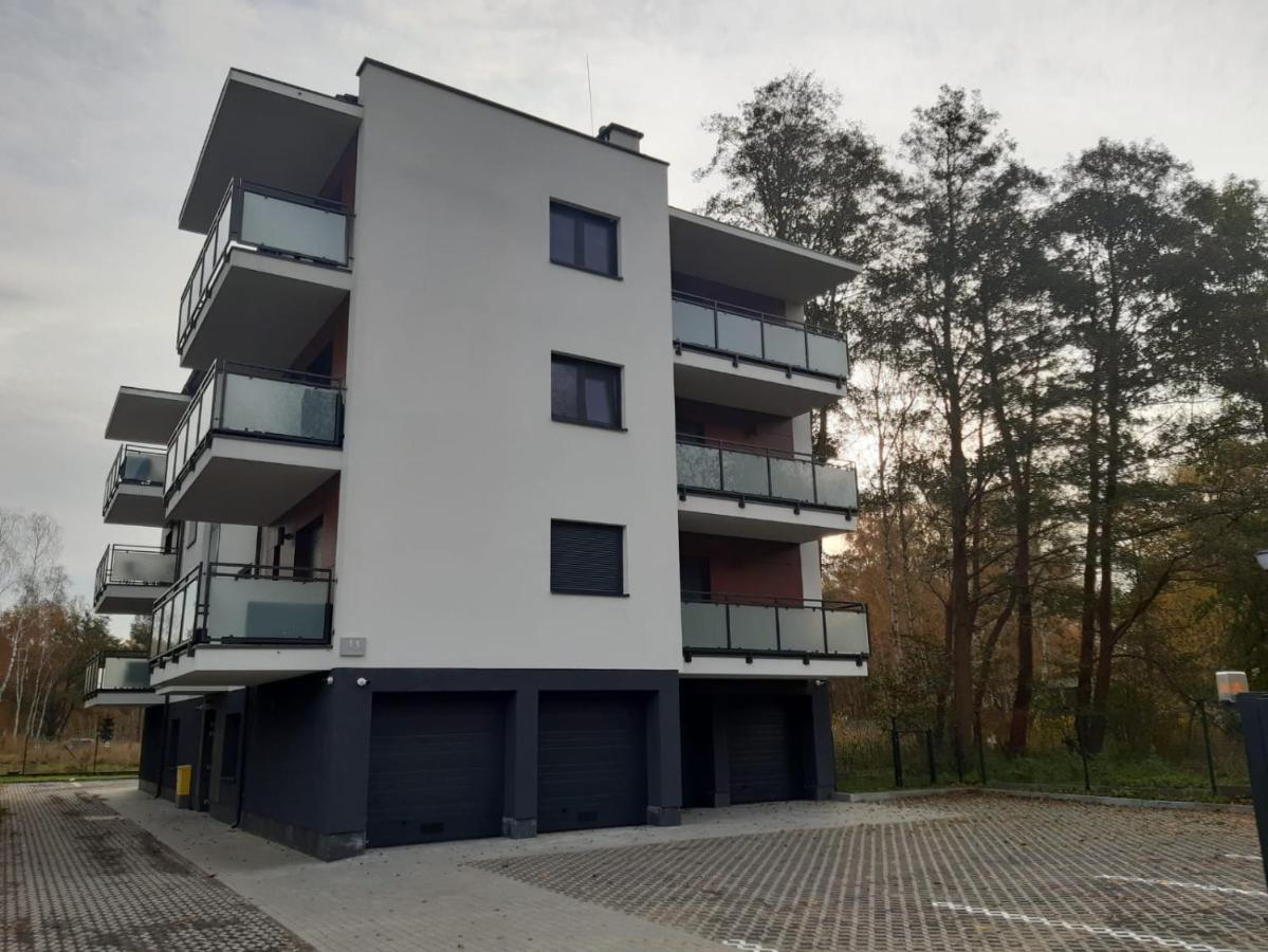 E-Apartament Nad Morzem Apartamentuj ميلنو المظهر الخارجي الصورة